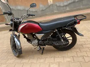 Yamaha Crux 2020 Red