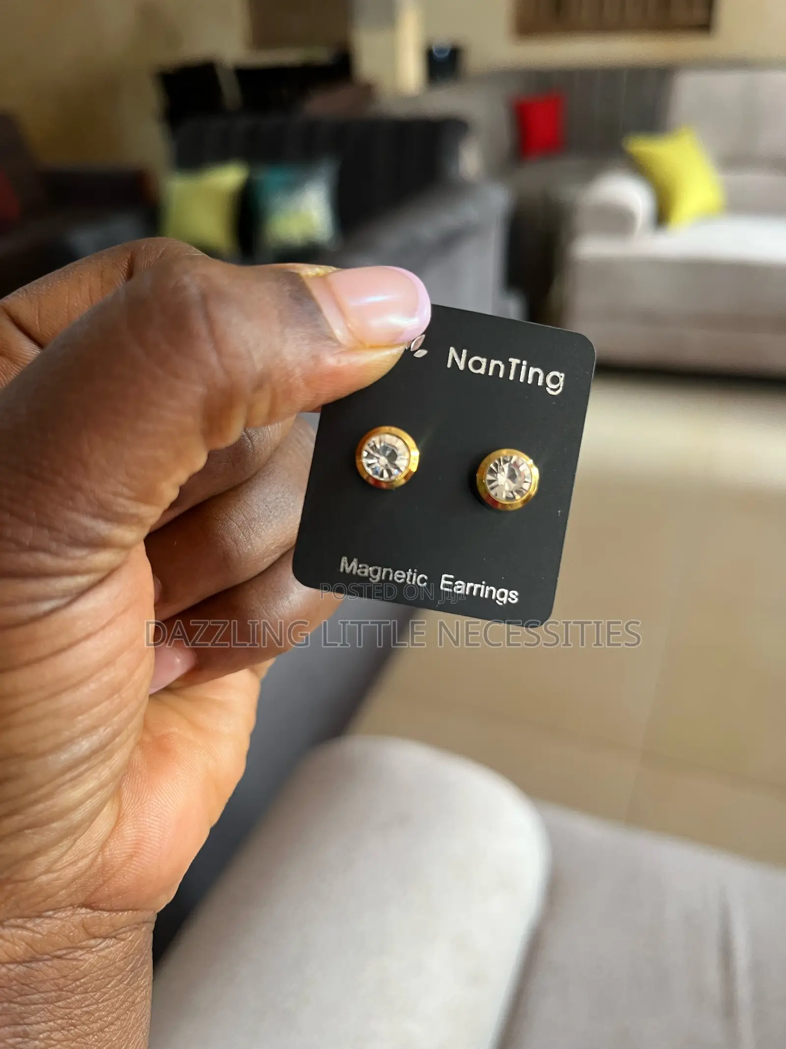 Nanting Magnetic Unisex Studs