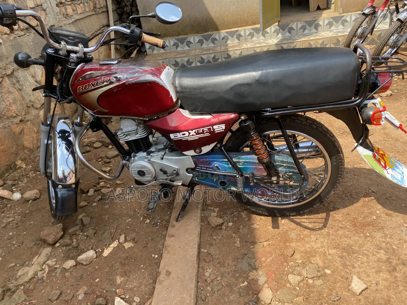Bajaj Boxer 100 2019 Red