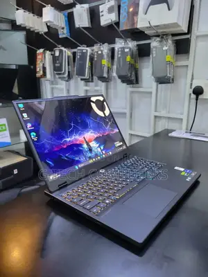 New Laptop Lenovo Legion 5 8GB AMD Ryzen 5 SSD 512GB