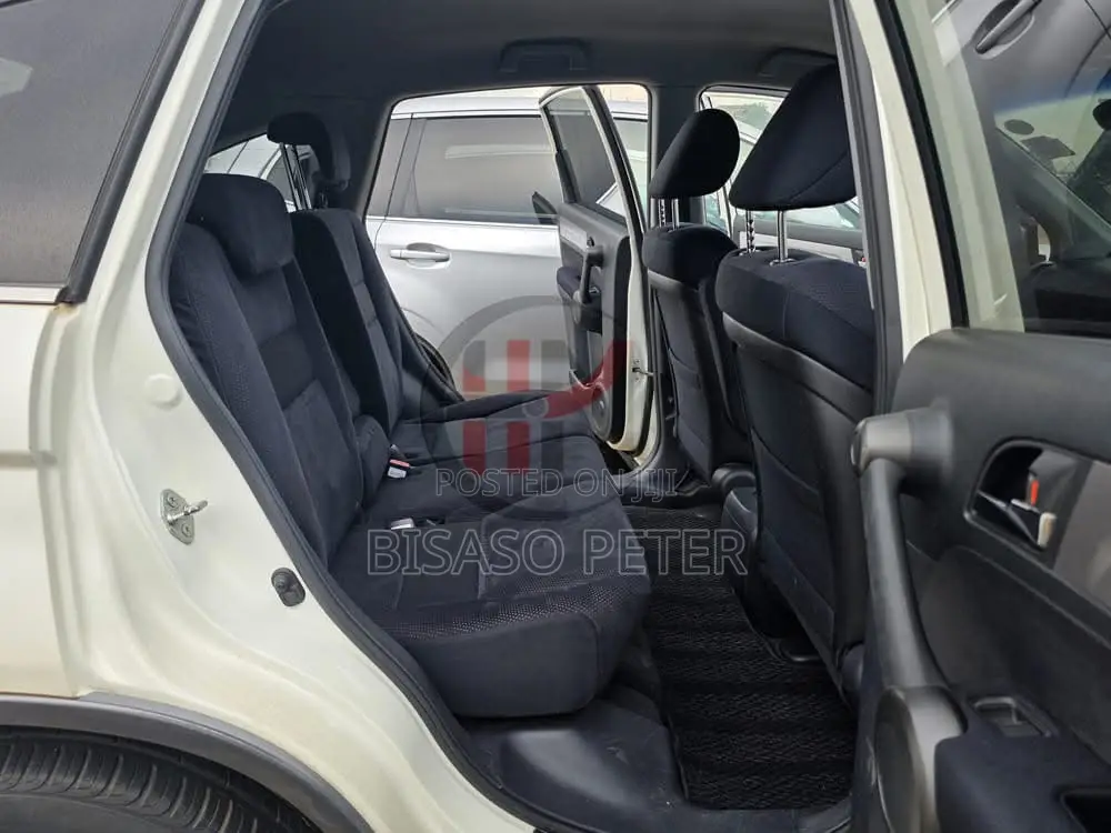 Honda CR-V 2011 White