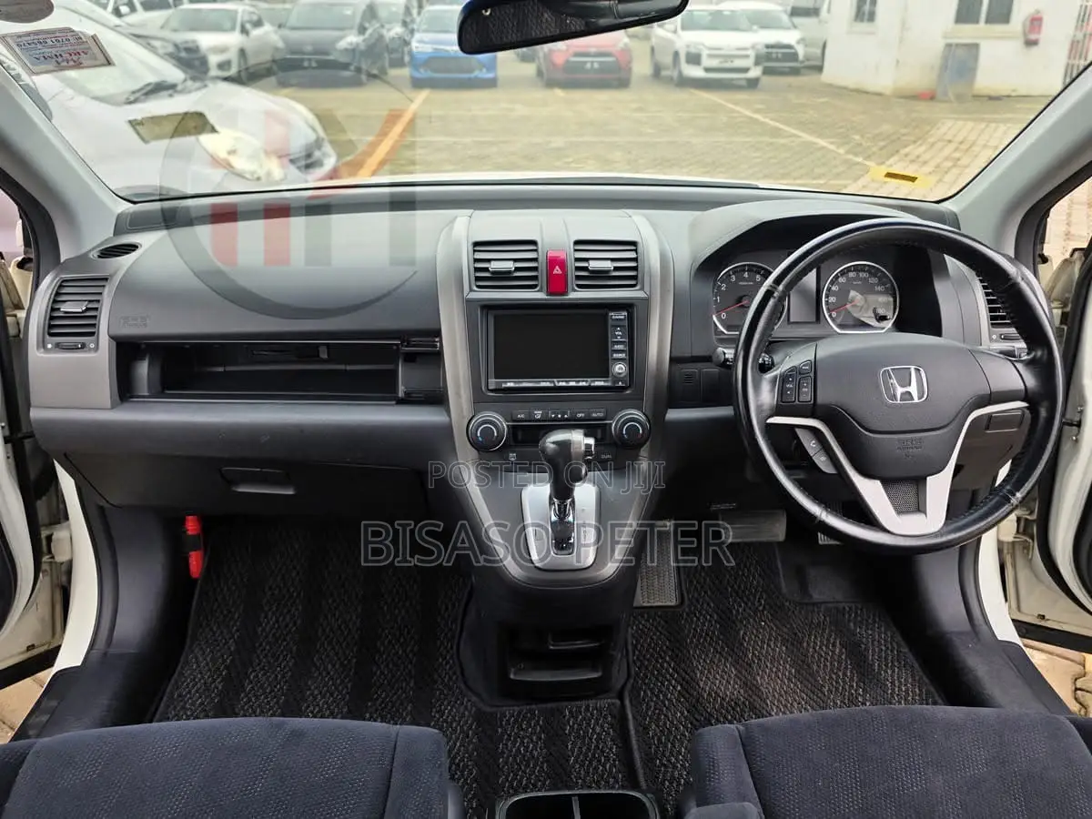 Honda CR-V 2011 White