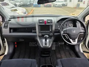 Honda CR-V 2011 White