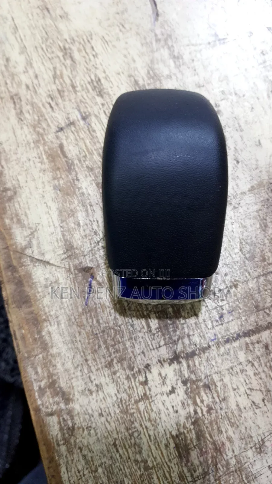 Hand Ball Black Gear Shift Knobs
