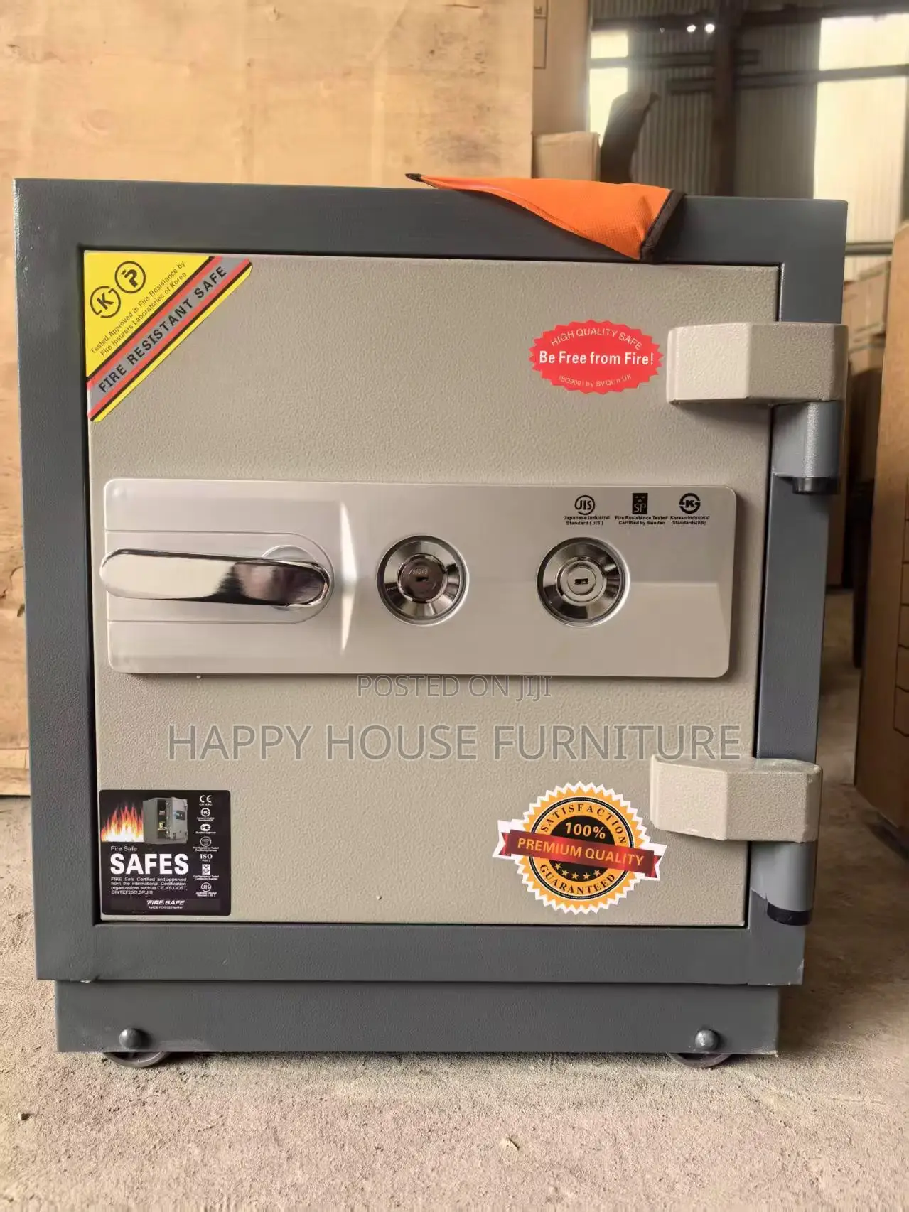Safe Box (With Keys)