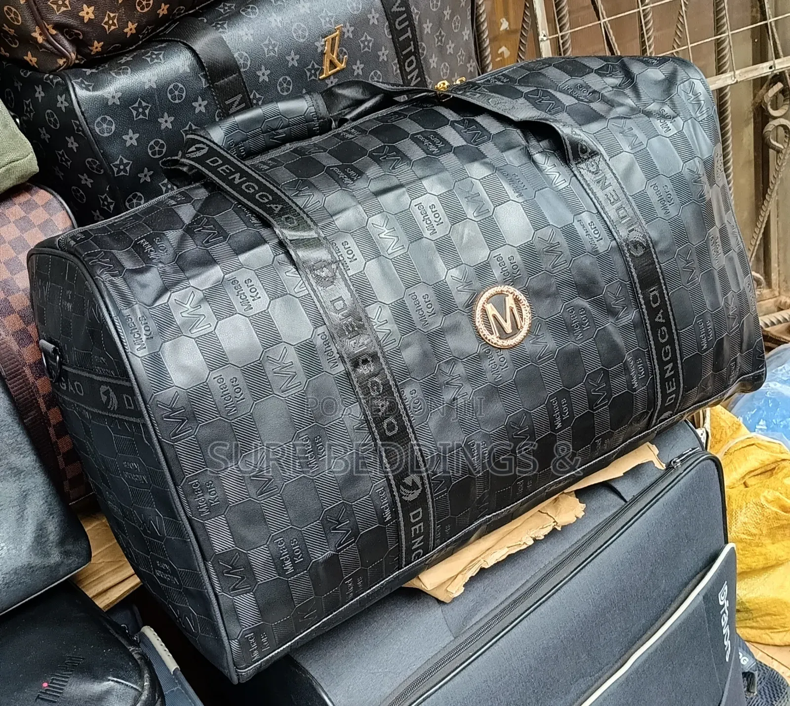 Deng Safari Bag