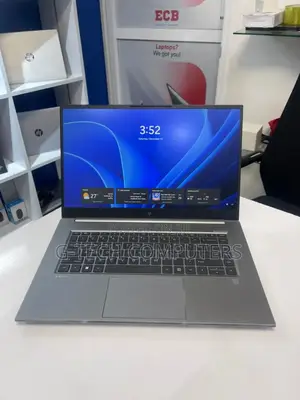 New Laptop HP ZBook Firefly G8 32GB Intel Core I9 SSD 1T