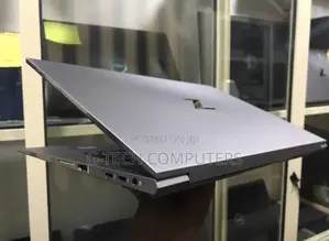 New Laptop HP Zbook Studio G7 32GB Intel Core I9 SSD 1T