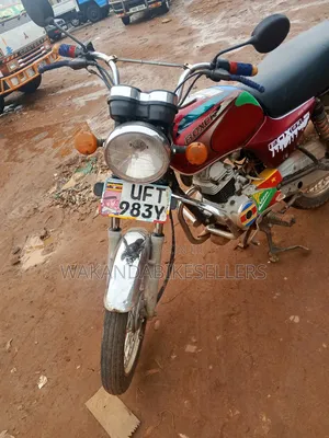Bajaj Boxer 100 2023 Red