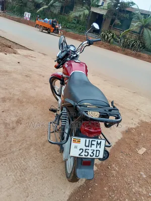 TVS HLX 125 2022 Red