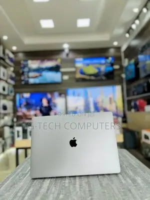 New Laptop Apple MacBook Pro 16GB Intel Core I9 SSD 1T