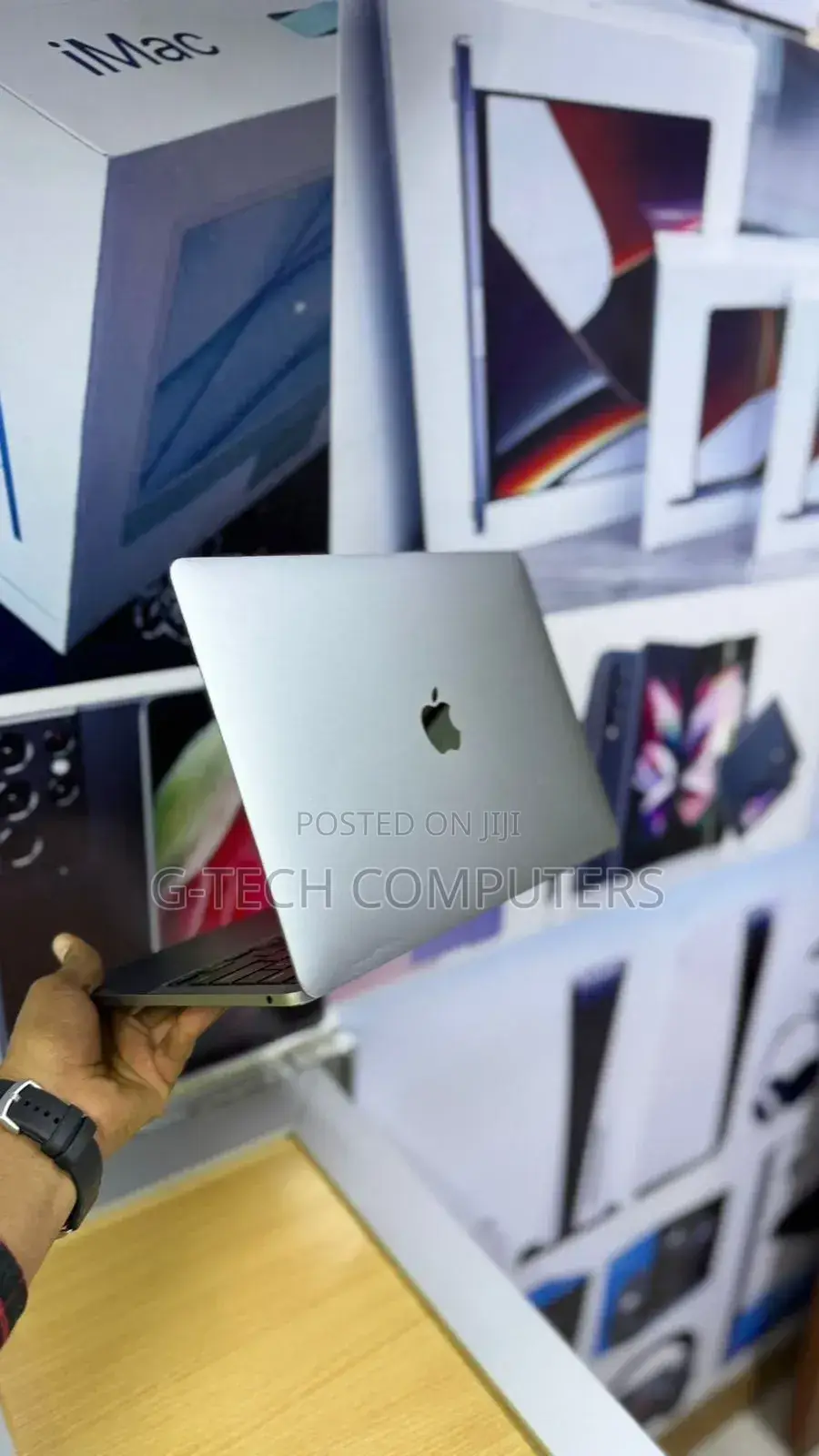 New Laptop Apple MacBook Pro M1 8GB Apple M1 SSD 512GB