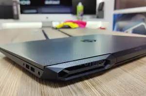 New Laptop HP Pavilion 17 16GB Intel Core I7 SSD 512GB