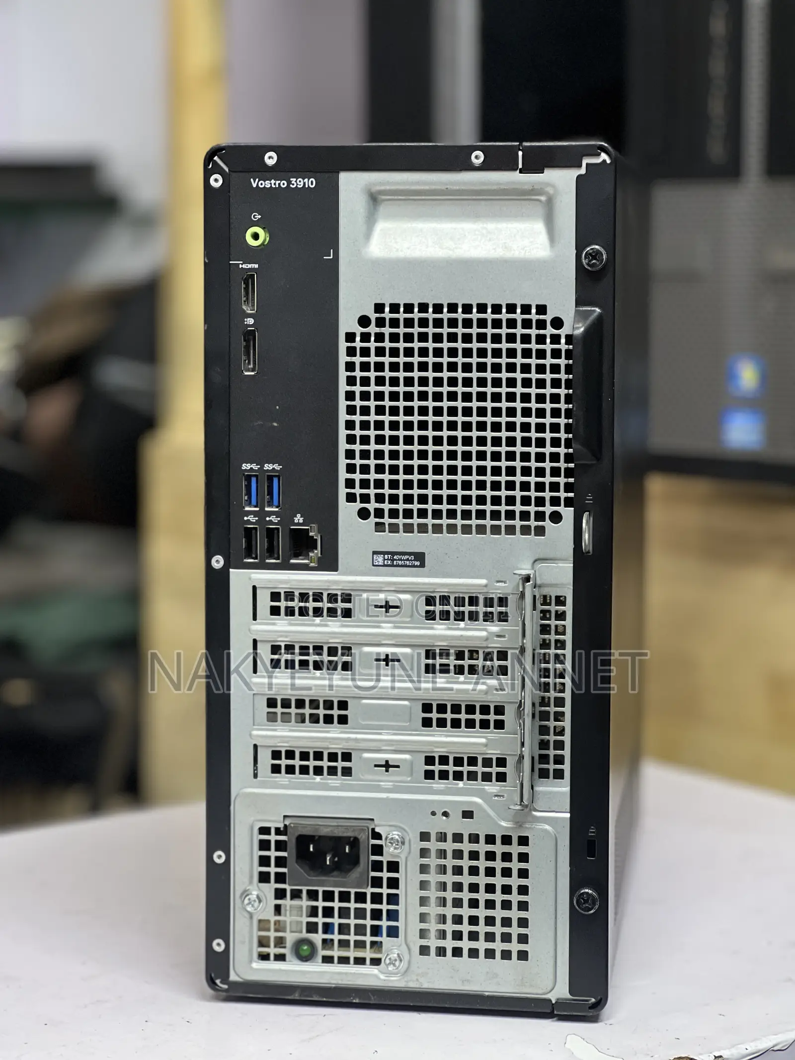Desktop Computer Dell 8GB Intel Core i3 SSD 256GB