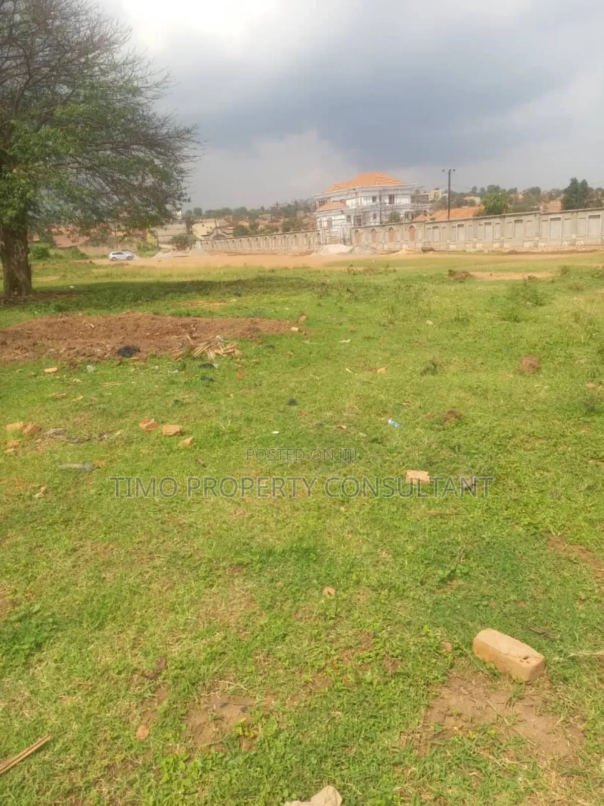 Aplot on Sell in Bwebajja Entebbe Road