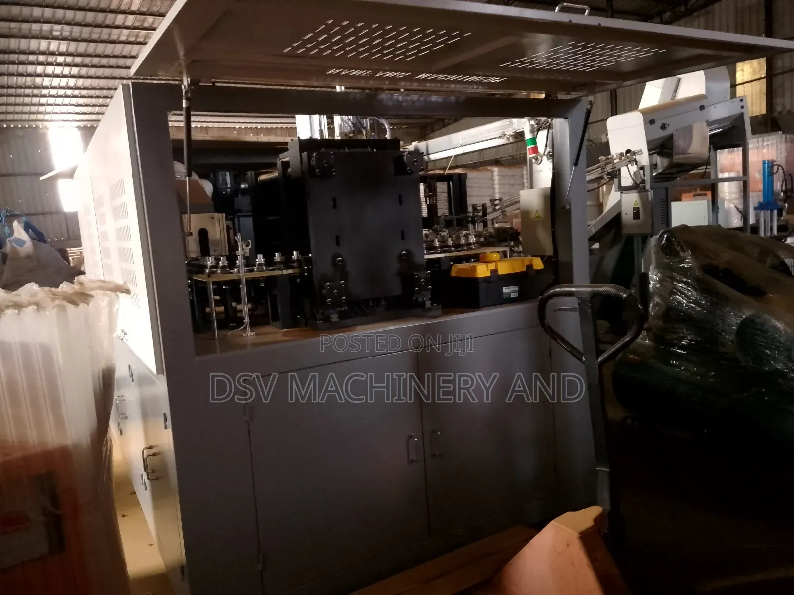 Plastic Bottles Making Machine