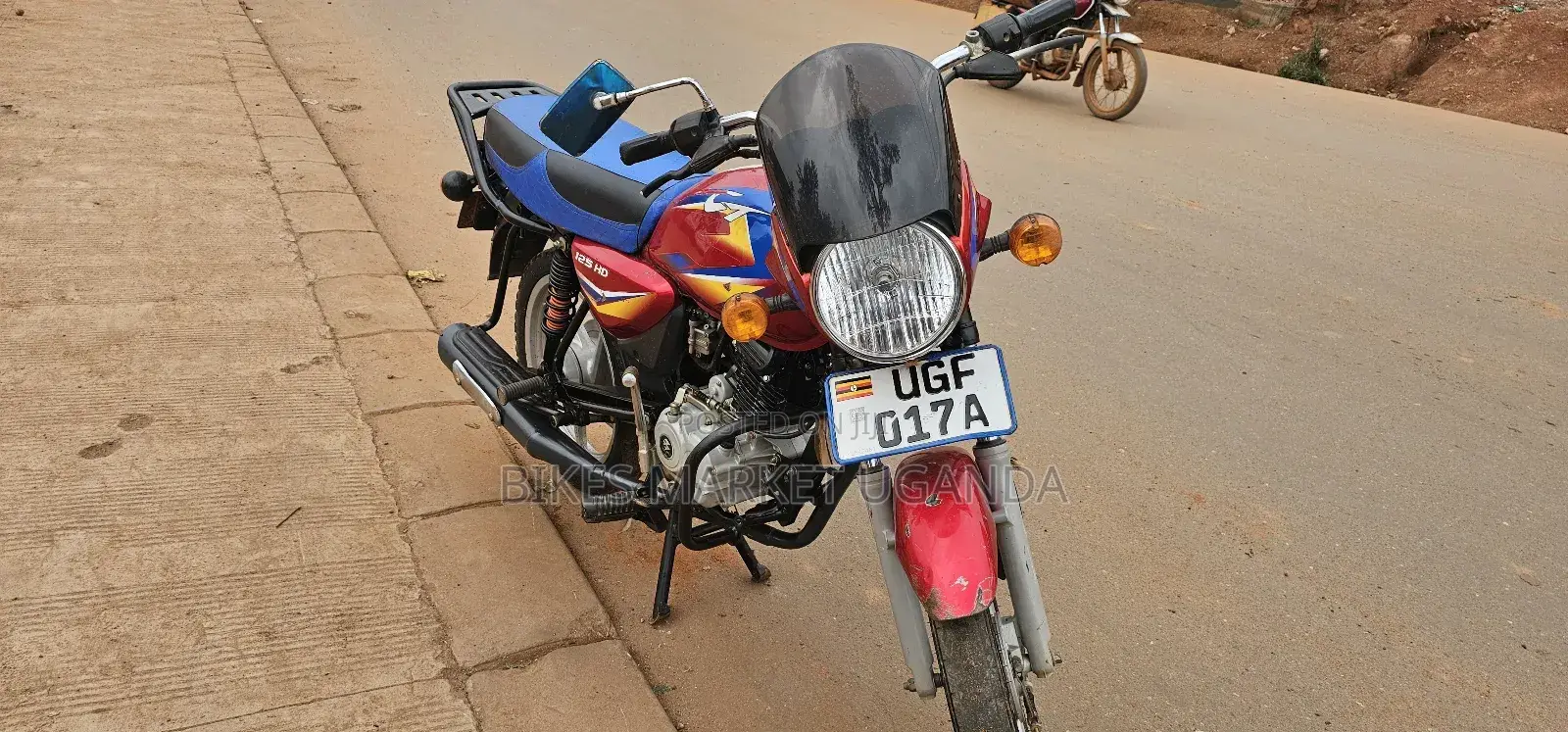 Bajaj CT 125X 2025 Red