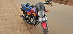 Bajaj CT 125X 2025 Red