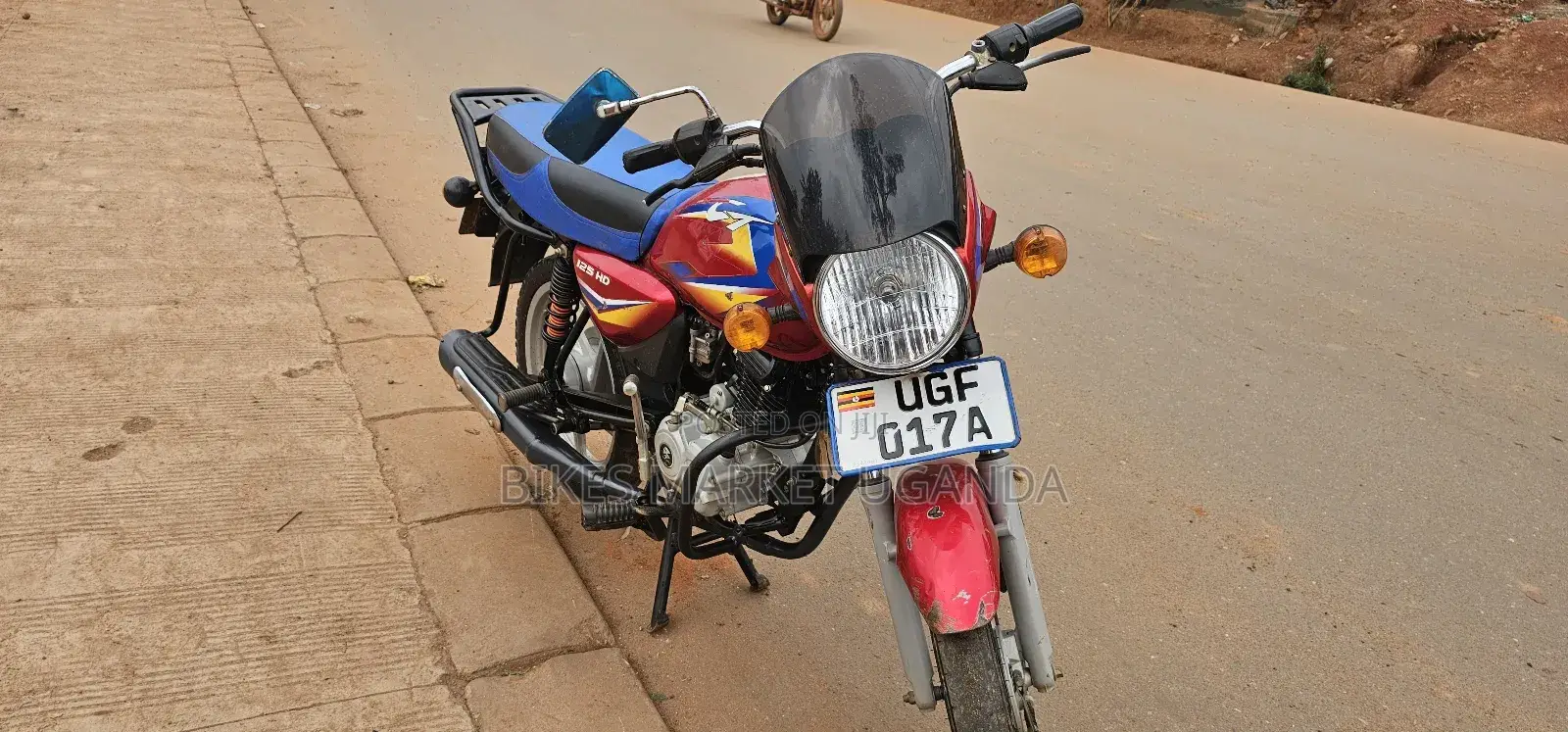 Bajaj CT 125X 2025 Red