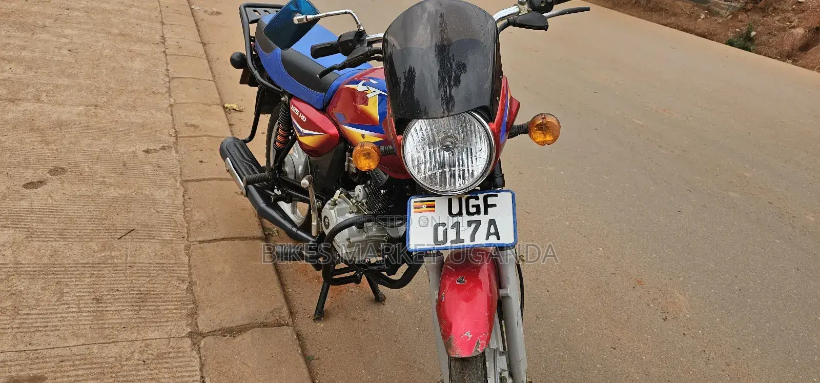 Bajaj CT 125X 2025 Red