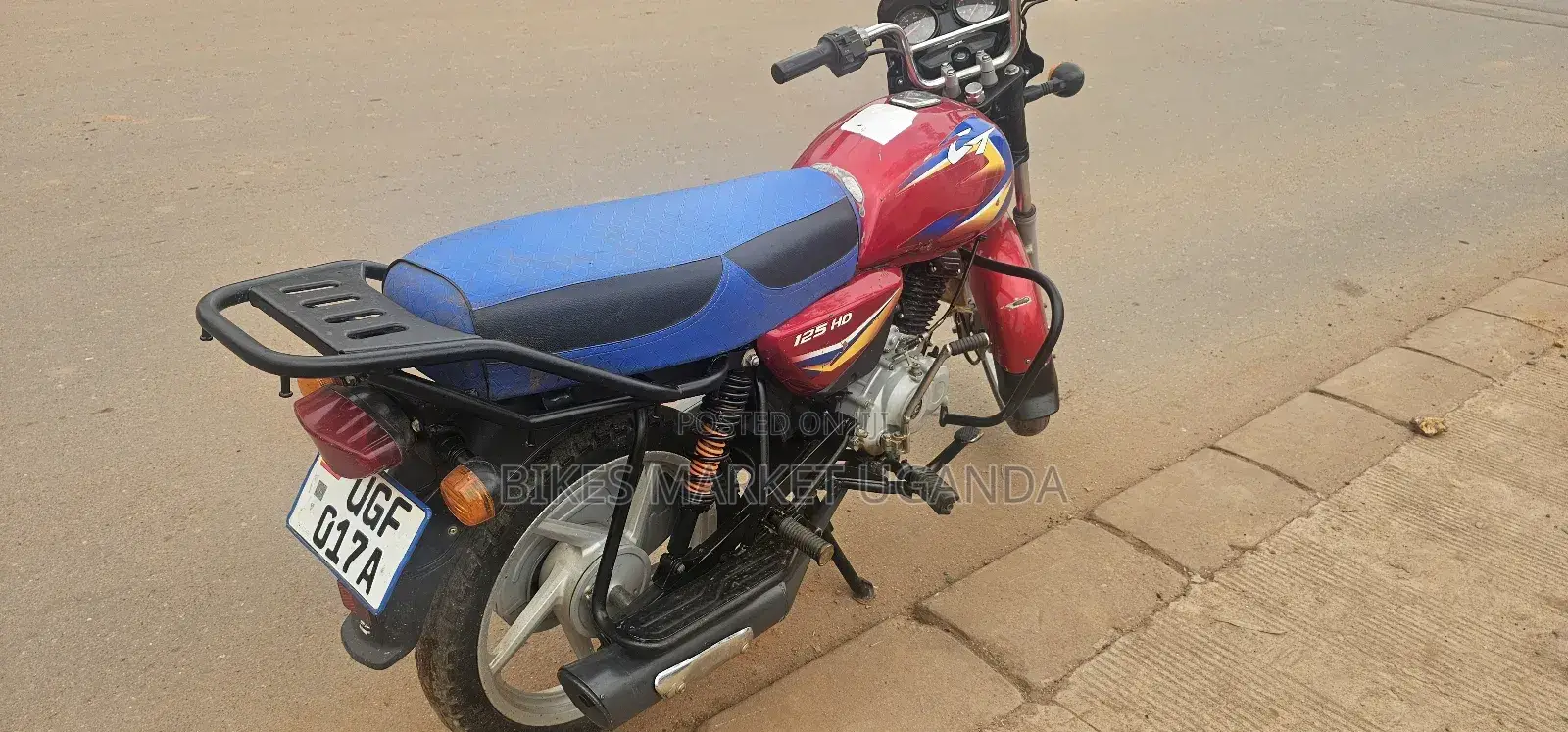 Bajaj CT 125X 2025 Red
