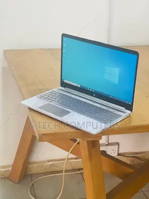 New Laptop HP Pavilion 15 8GB Intel Core I7 SSD 512GB
