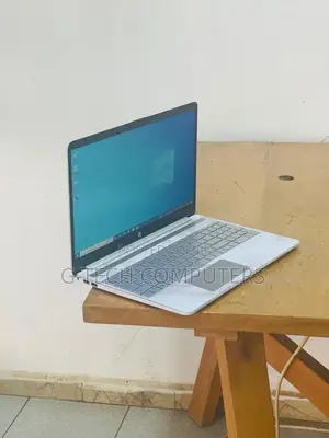 New Laptop HP Pavilion 15 8GB Intel Core I7 SSD 512GB
