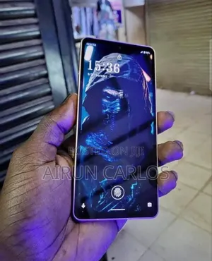 Sharp Aquos Sense6 64 GB