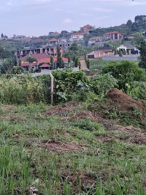 Nabusugwe Namugongo 50x100 Plot for Sale.