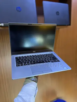 Laptop Dell Latitude 7300 8GB Intel Core I7 SSD 256GB