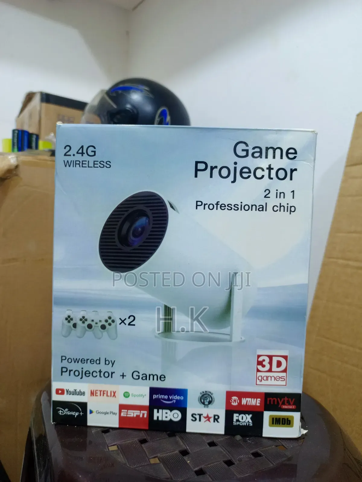 2-in-1 Wireless Smart Game Projector