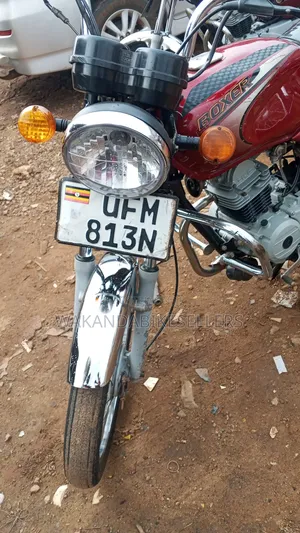 Bajaj Boxer 100 2022 Red