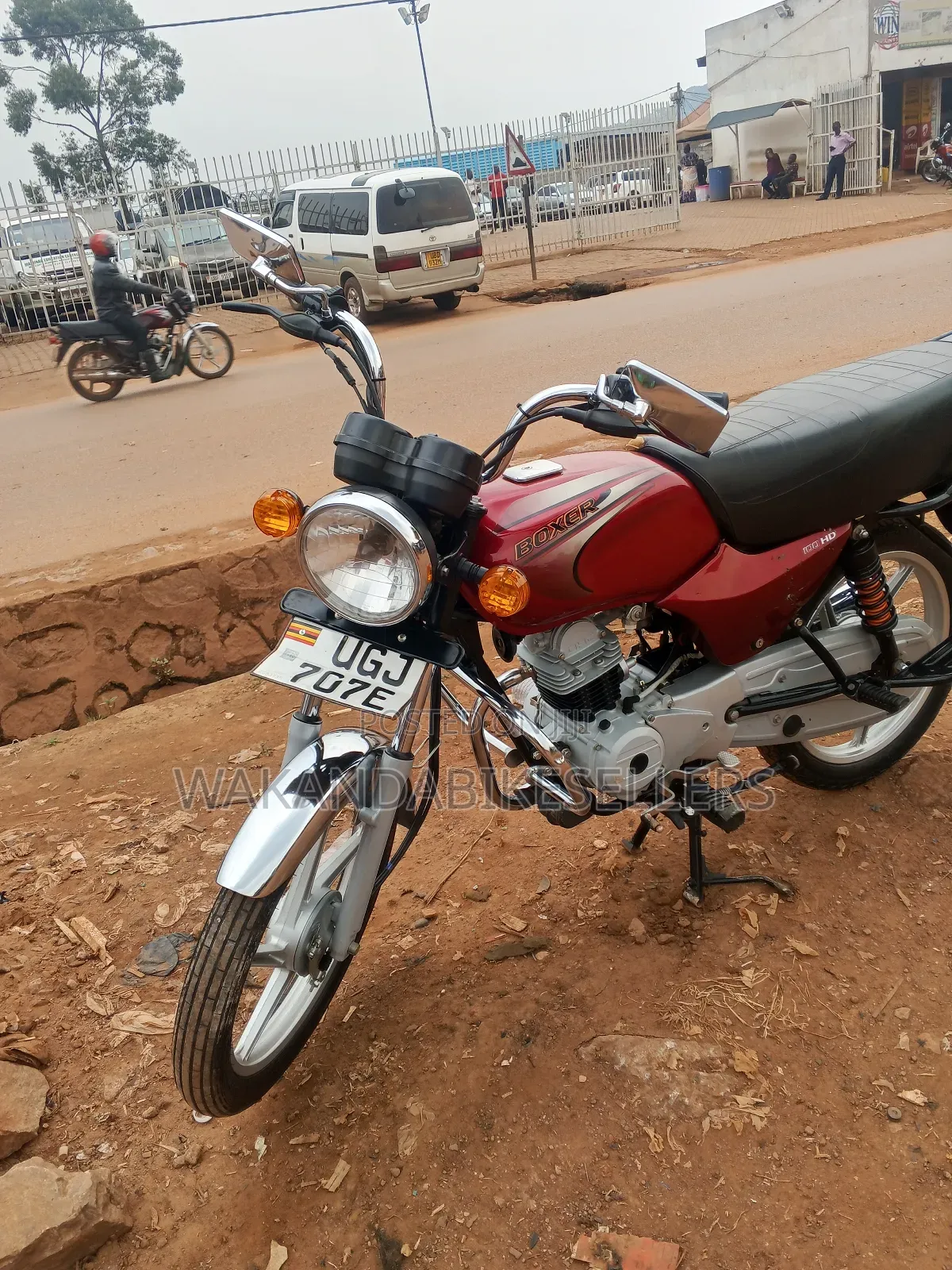 Bajaj Boxer 100 2025 Red