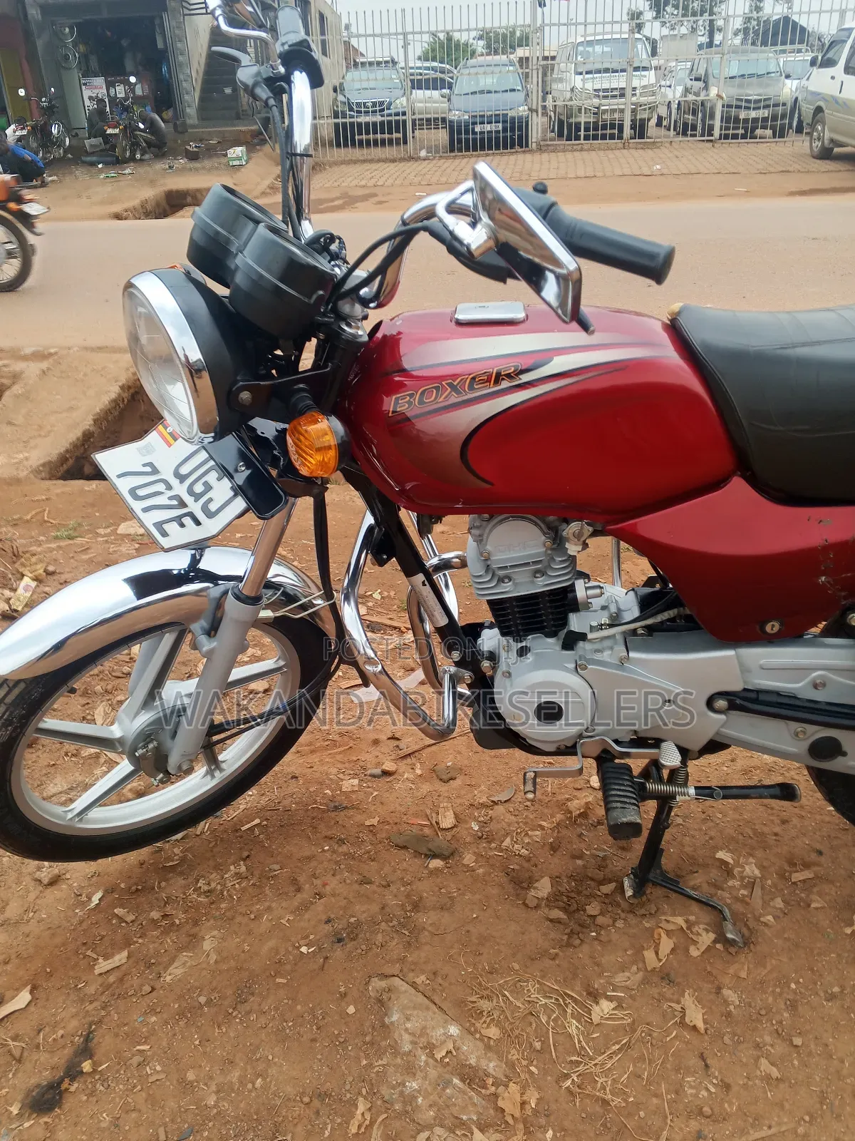 Bajaj Boxer 100 2025 Red