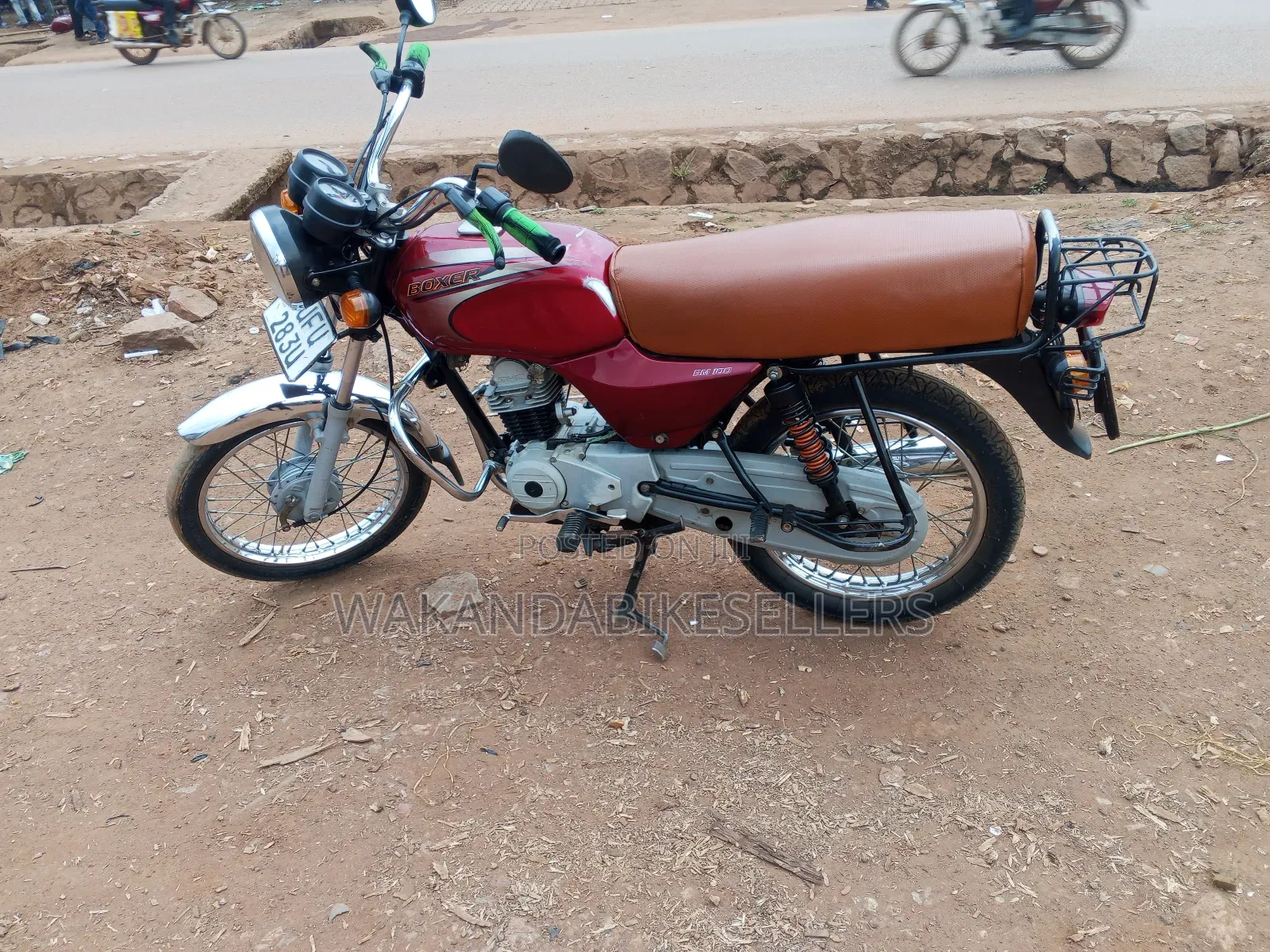 Bajaj Boxer 100 2023 Red