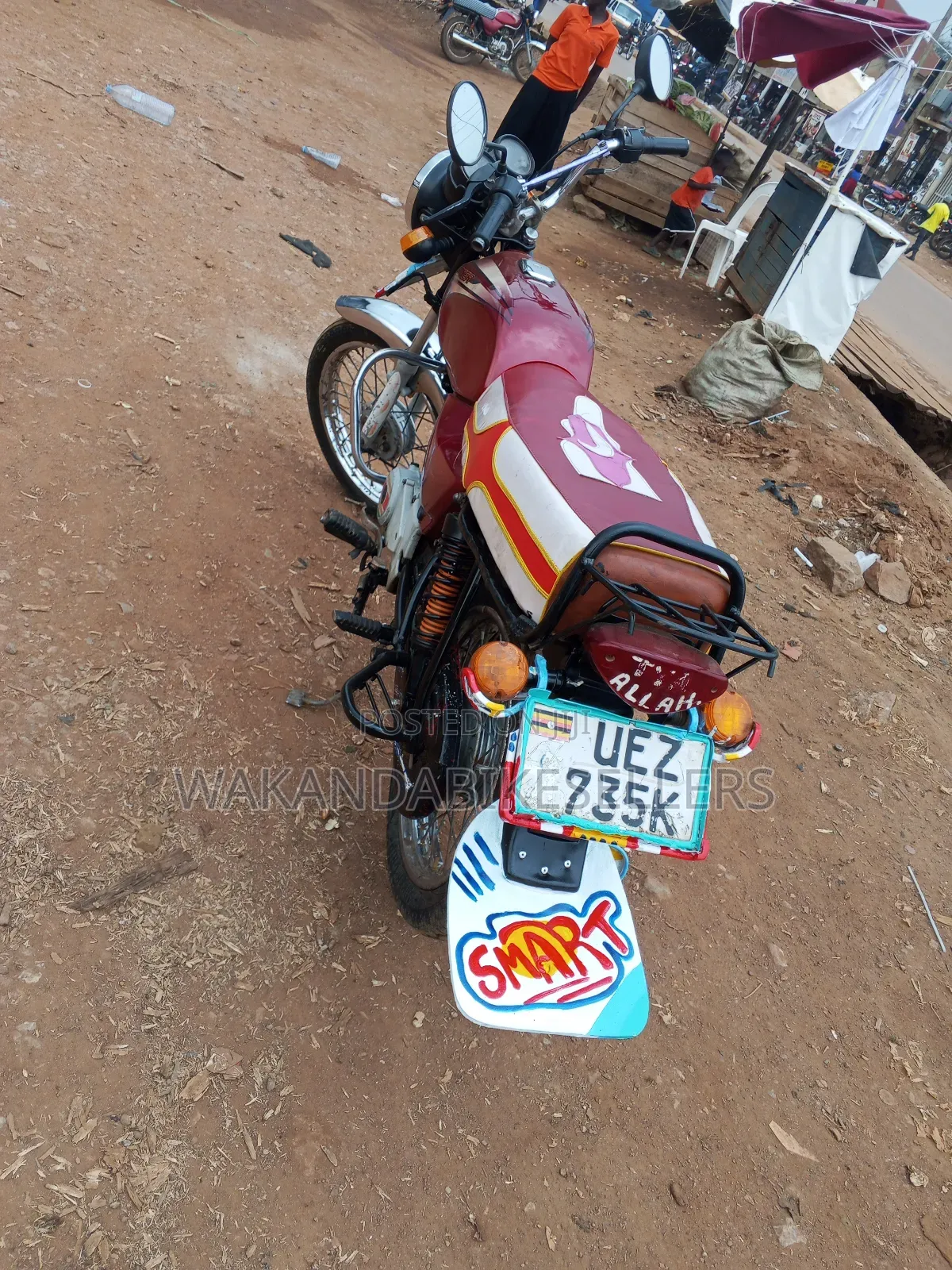 Bajaj Boxer 100 2021 Red