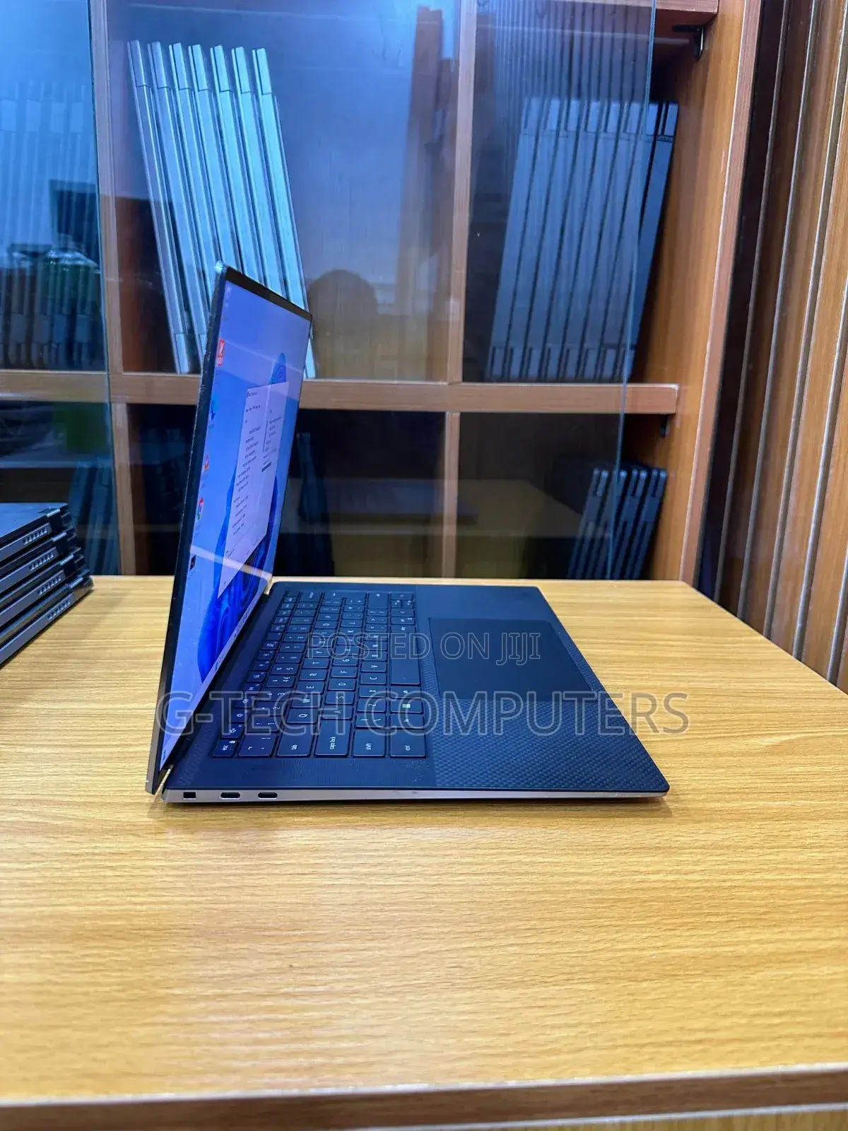 New Laptop Dell Precision 5570 16GB Intel Core I7 SSD 512GB