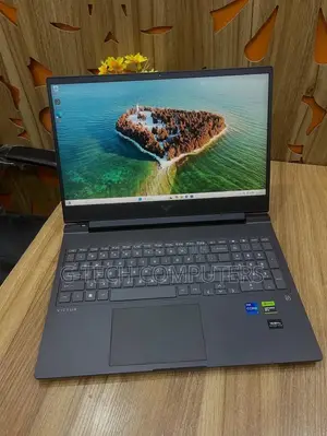 New Laptop HP Victus 16 16GB Intel Core I7 SSD 512GB