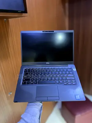 Laptop Dell Latitude 7300 8GB Intel Core I7 SSD 256GB