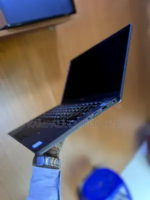 Laptop Dell Latitude 7300 8GB Intel Core I7 SSD 512GB