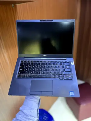 Laptop Dell Latitude 7300 8GB Intel Core I7 SSD 512GB