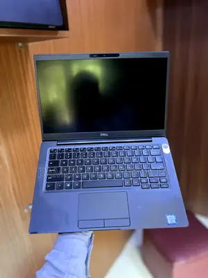 Laptop Dell Latitude 7300 8GB Intel Core I7 SSD 512GB