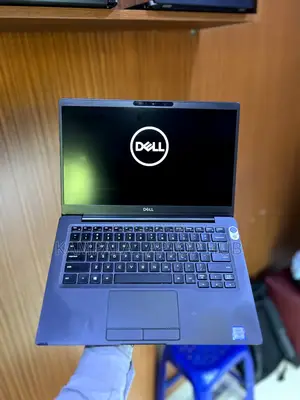 Laptop Dell Latitude 7300 8GB Intel Core i5 SSD 256GB