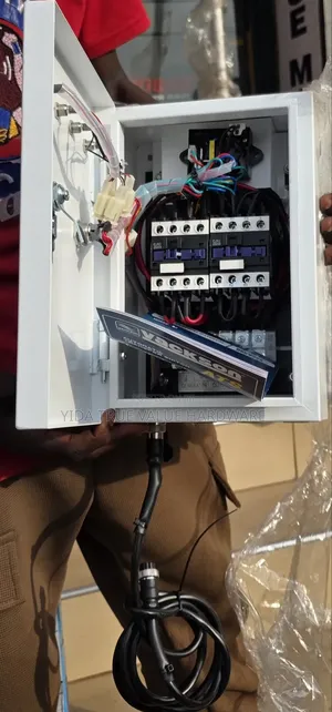 Ats ( Automatic Transfer Switch)