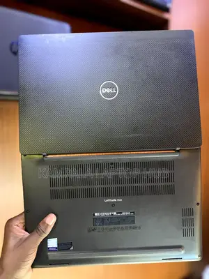 Laptop Dell Latitude 7300 16GB Intel Core I5 SSD 512GB