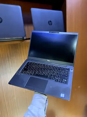 Laptop Dell Latitude 7300 8GB Intel Core i5 SSD 256GB