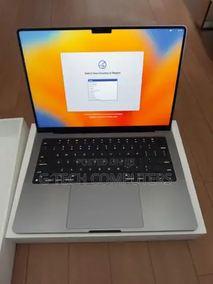 New Laptop Apple MacBook Pro 32GB Apple M1 Max SSD 1T