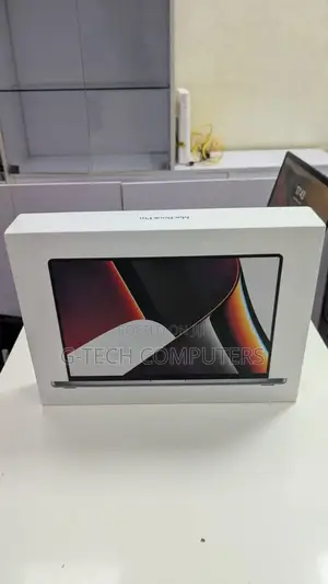 New Laptop Apple MacBook Pro 32GB Apple M1 Max SSD 1T