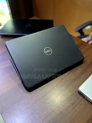New Laptop Dell Latitude 3301 8GB Intel Core I3 SSD 128GB