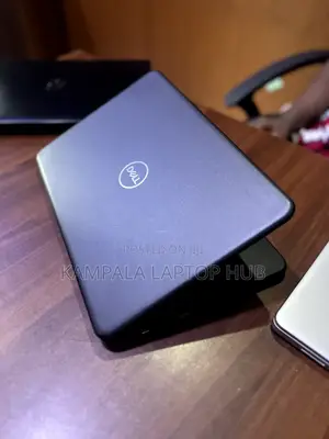 New Laptop Dell Latitude 3301 8GB Intel Core I3 SSD 128GB